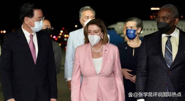 足球盘口代理_哈里斯承认败选足球盘口代理,84岁佩洛西却赢得胜利,坚持挺台的她,当众哭泣