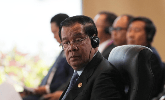 世俱杯賽程_只剩255席世俱杯賽程,佩通坦拒绝下台,一架泰专机直飞中国,执政党要自救