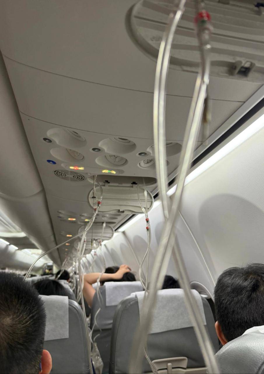 王者荣耀: KING GROWTH LEAGUE(5_上海飞东京航班疑从万米极速降落至三千米王者荣耀: KING GROWTH LEAGUE(5,亲历者称“氧气面罩突然掉落”,多方回应