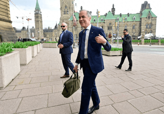 立陶宛甲组联赛_特朗普叫停谈判!加拿大转身对华发起制裁立陶宛甲组联赛,不到24小时,中方反将一军