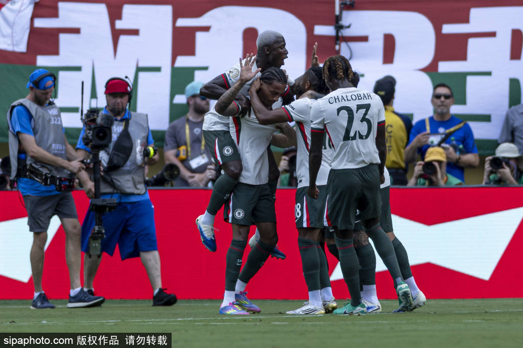 香港vs韩国
_世俱杯-佩德罗双响弑旧主 切尔西2-0弗鲁米嫩塞进决赛