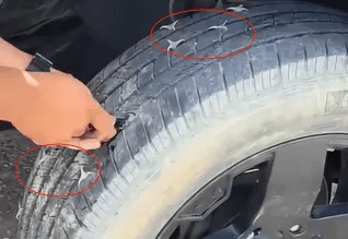 WNBA女子篮球
_警方通报“3车12胎被扎”WNBA女子篮球
，两人被抓