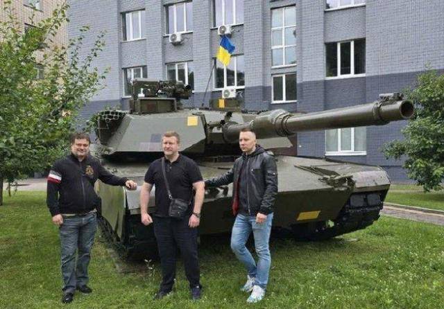 皇冠信用网管理出租
_6国雇佣军到齐皇冠信用网管理出租
，俄终于弄明白，攻不下基辅的原因，3万朝军已就位