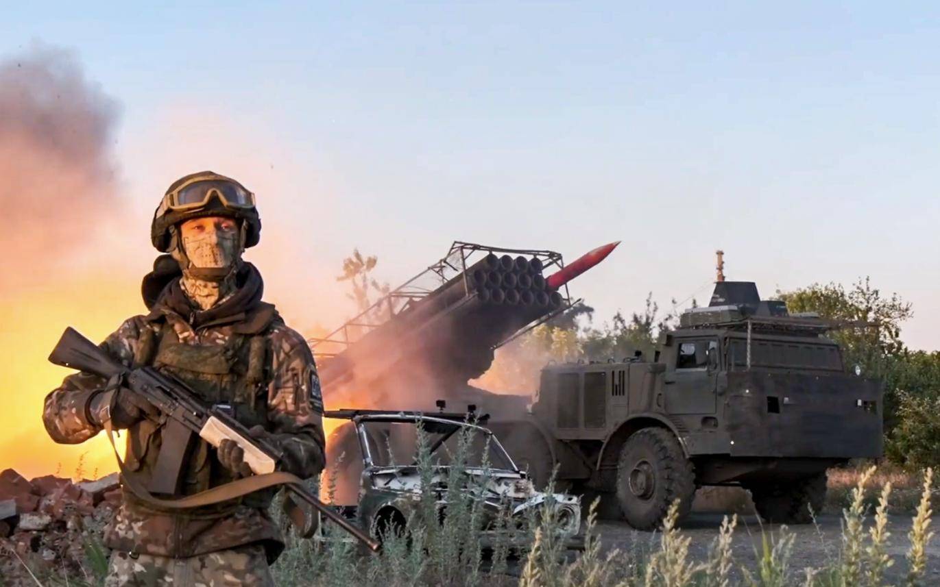 皇冠体育App下载
_红军城被突破皇冠体育App下载
，泽连斯基求饶也晚了，俄媒：乌克兰还有最后的杀招