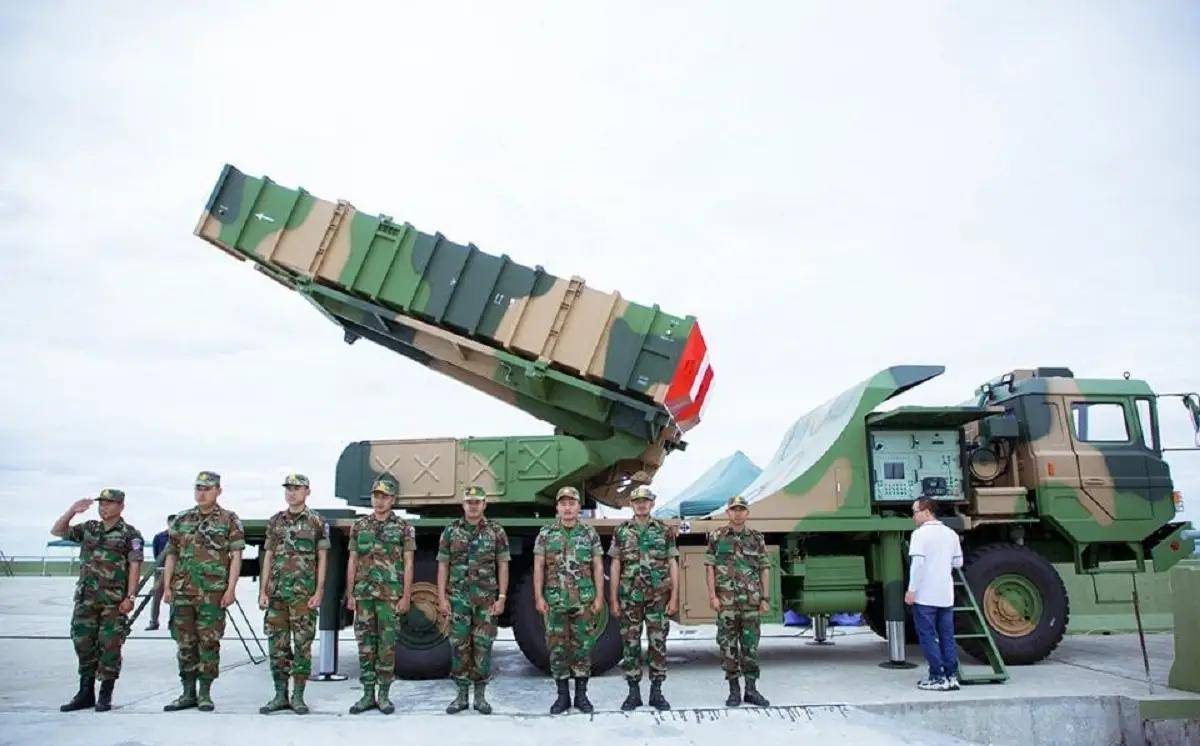 皇冠welcome注册账号
_红旗-12瞄准F-16后皇冠welcome注册账号
，泰国鹰狮战机出击，中方明确没给柬埔寨武器