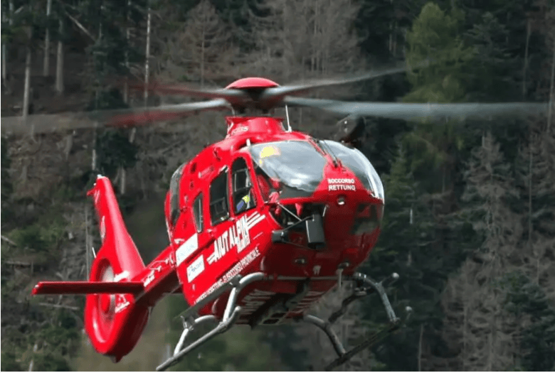 皇冠信用网怎么开户
_25岁中国翼装飞行者在意大利飞行时不幸撞上山壁遇难