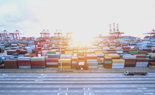 切尔西足球_美国芯片压了中国这么久切尔西足球,结果特朗普昏招一出,反送中国芯片一程