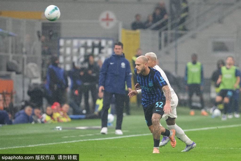 皇冠信用網网址
_争议？苏契奇送礼比塞克最后一人犯规染黄皇冠信用網网址
，维罗纳球员不敢相信